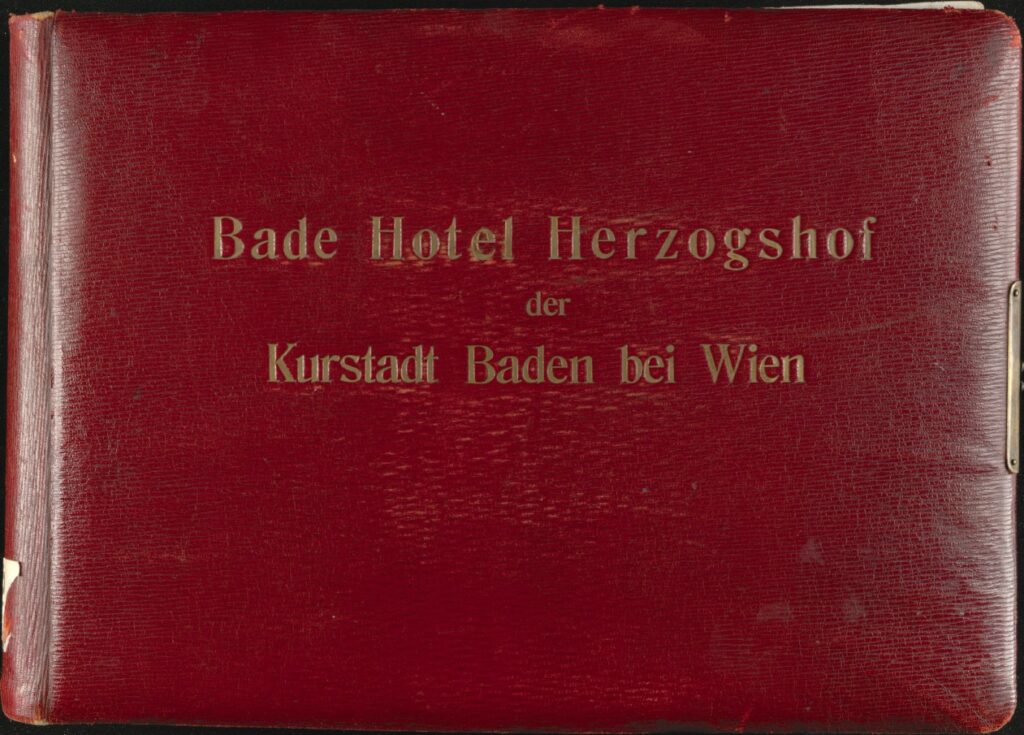 Bade Hotel Herzogshof Cover